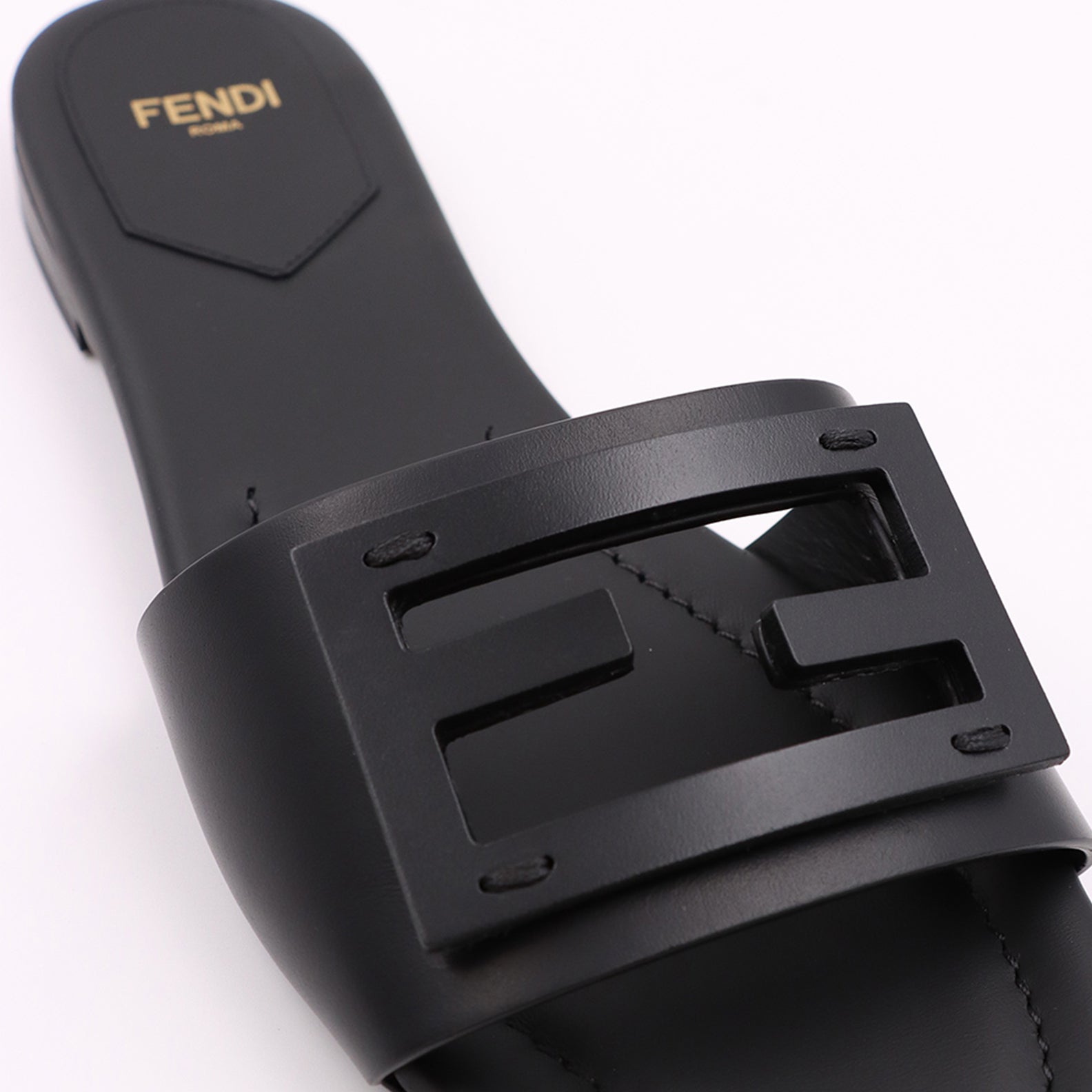 Baguette Leather Sandals