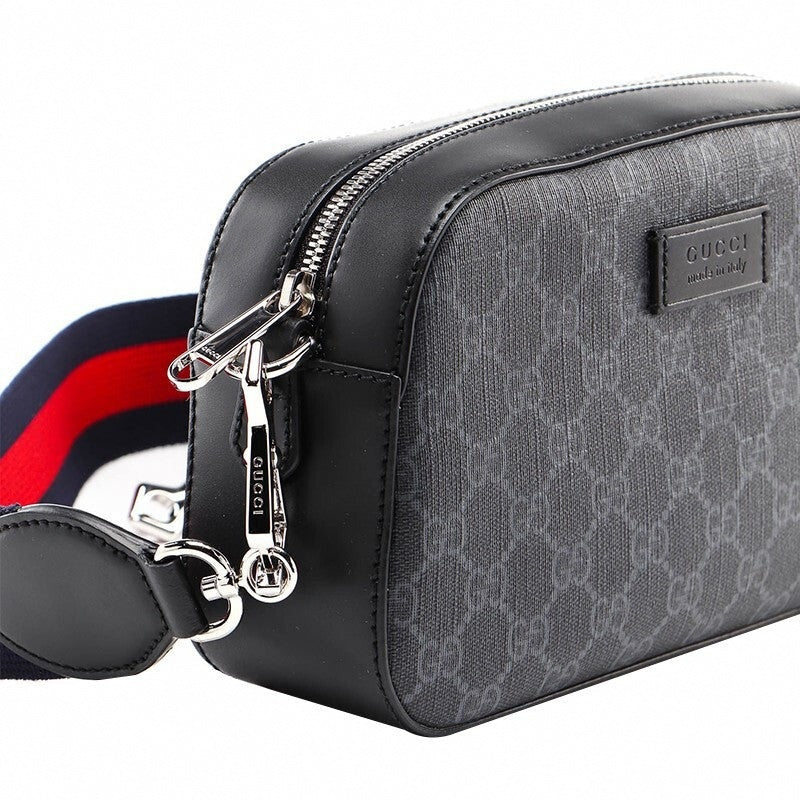 GG Supreme Small Messenger Bag
