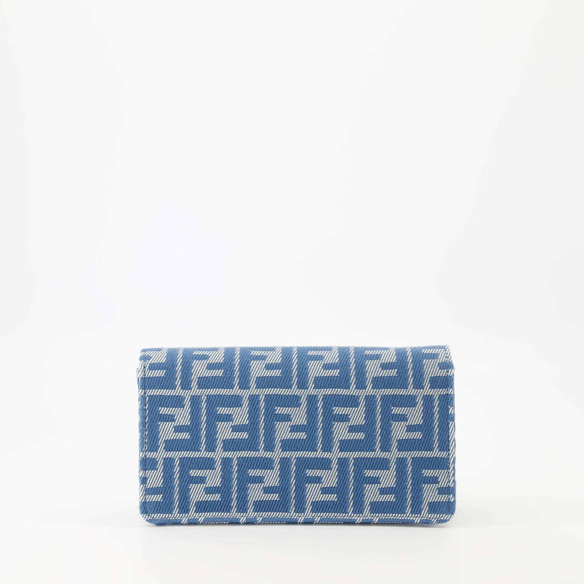 Baguette Wallet with Chain