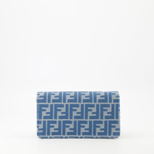 Baguette Wallet with Chain