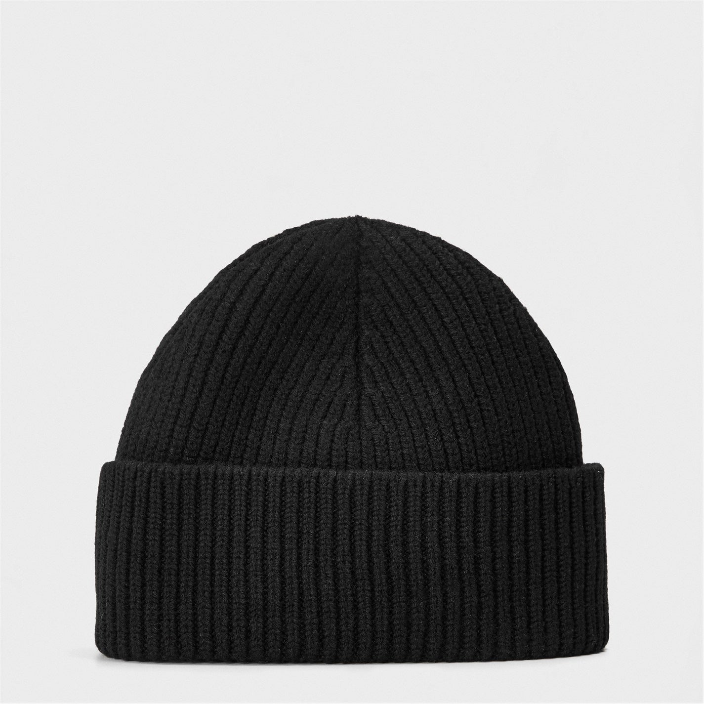 AMI Paris Men’s Alpaca Knitted Beanie in Black