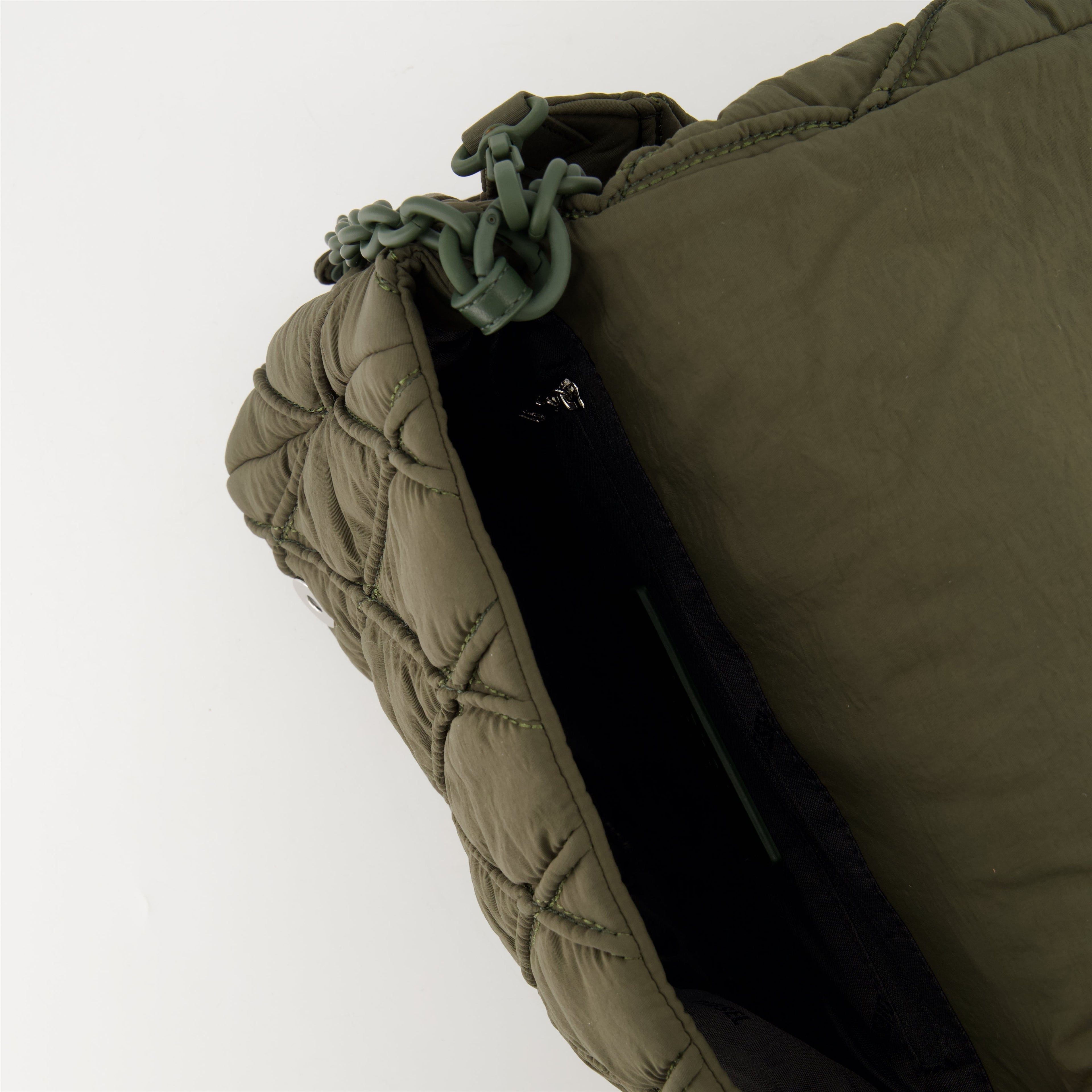 Charm-D Quilted Nylon Bag