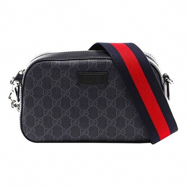 GG Supreme Small Messenger Bag